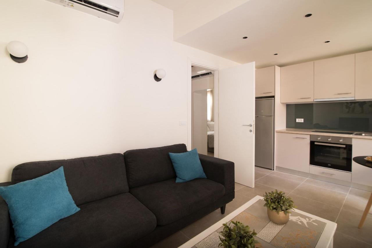 Lodge Modern Apartments, In Kalamaki Centre Rum bild